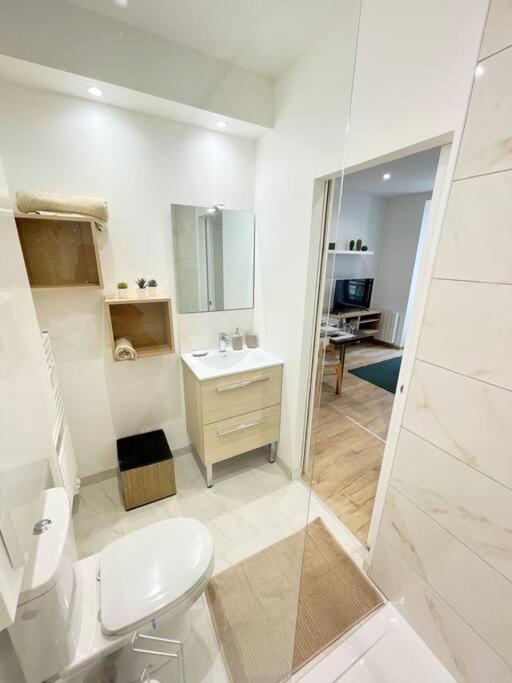 Hyper Centre Appartement Cosy Wifi ロデーズ エクステリア 写真